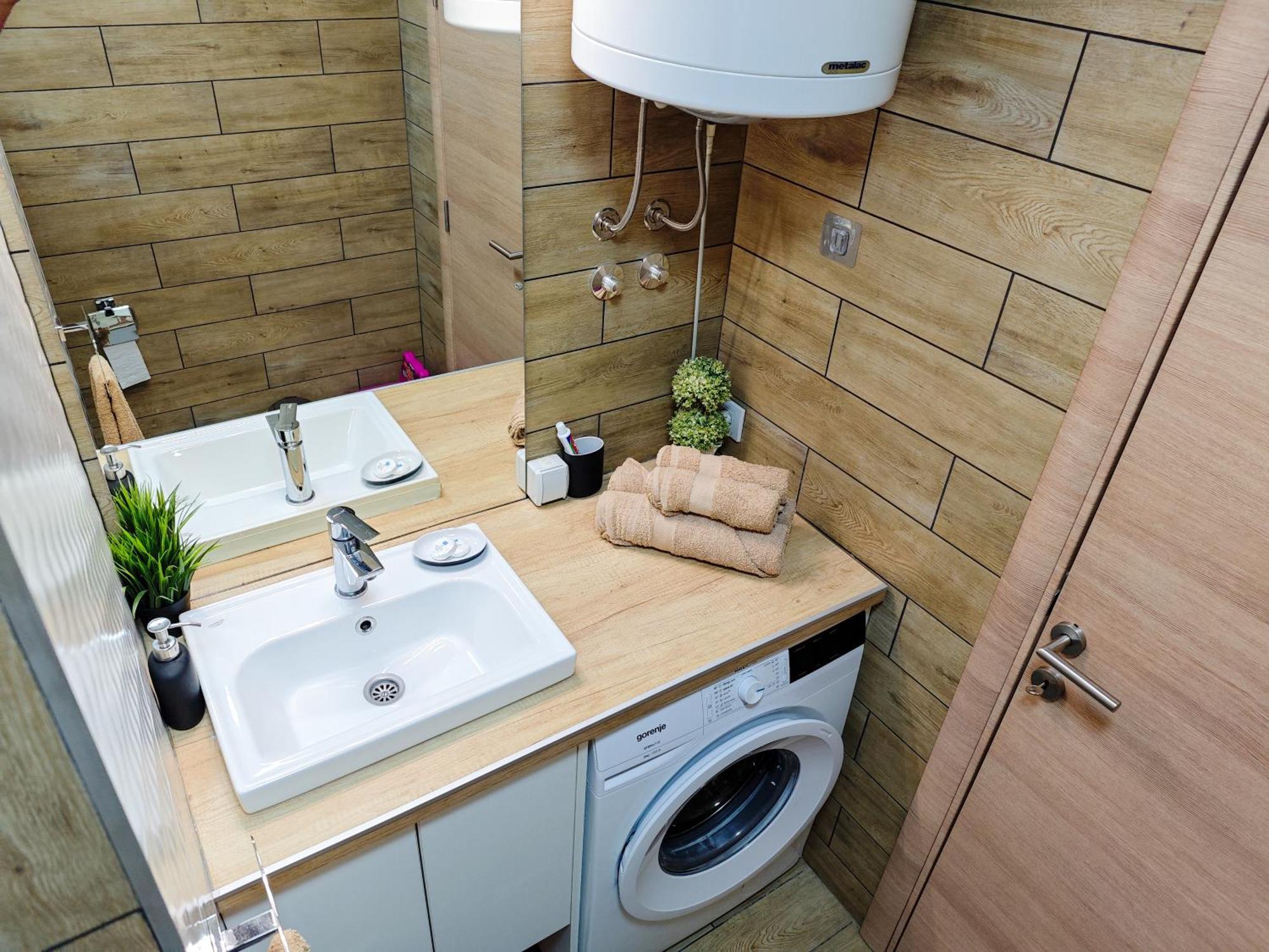 Apartman Julija Donji Milanovac Buitenkant foto