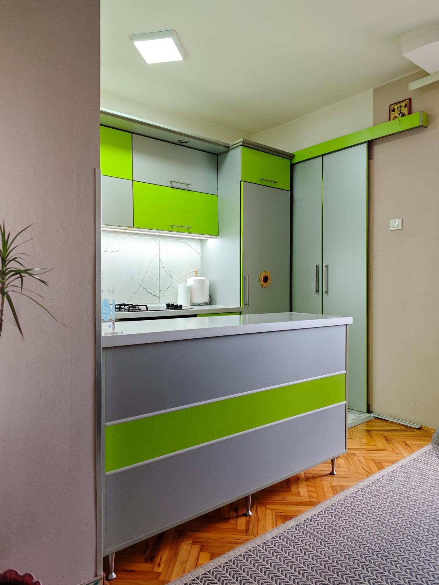 Apartman Julija Donji Milanovac Buitenkant foto